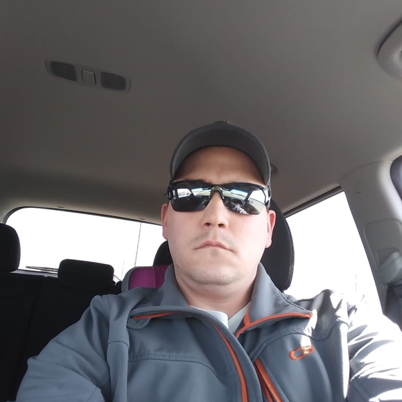 Meet your Posher, Dale - Picture 1 of 1